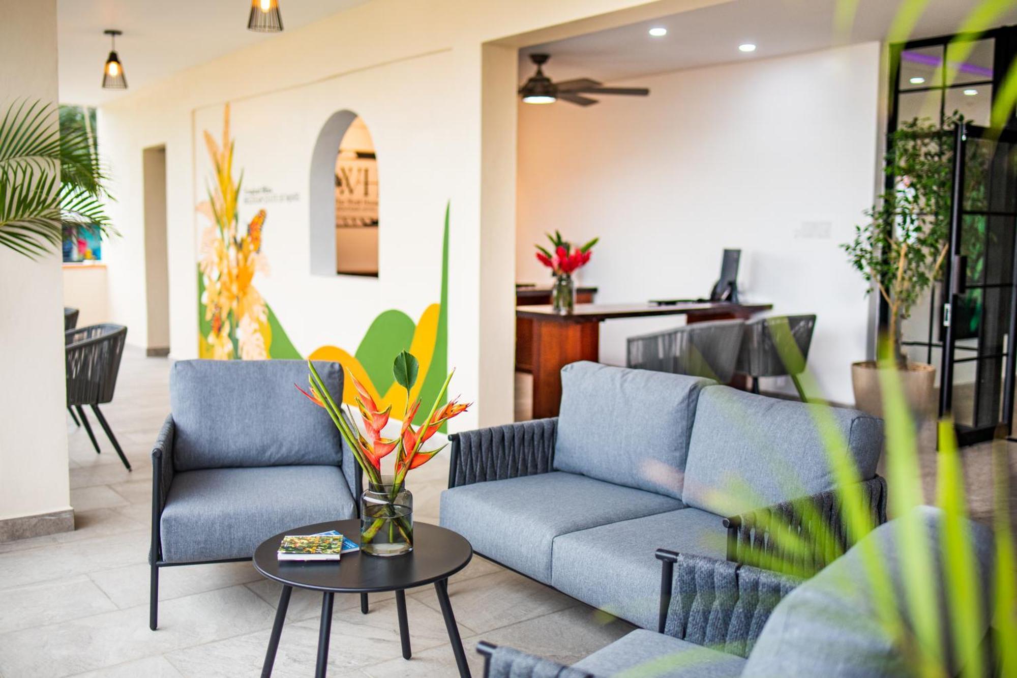 The West House Boutique Hotel San Ignacio Exteriör bild