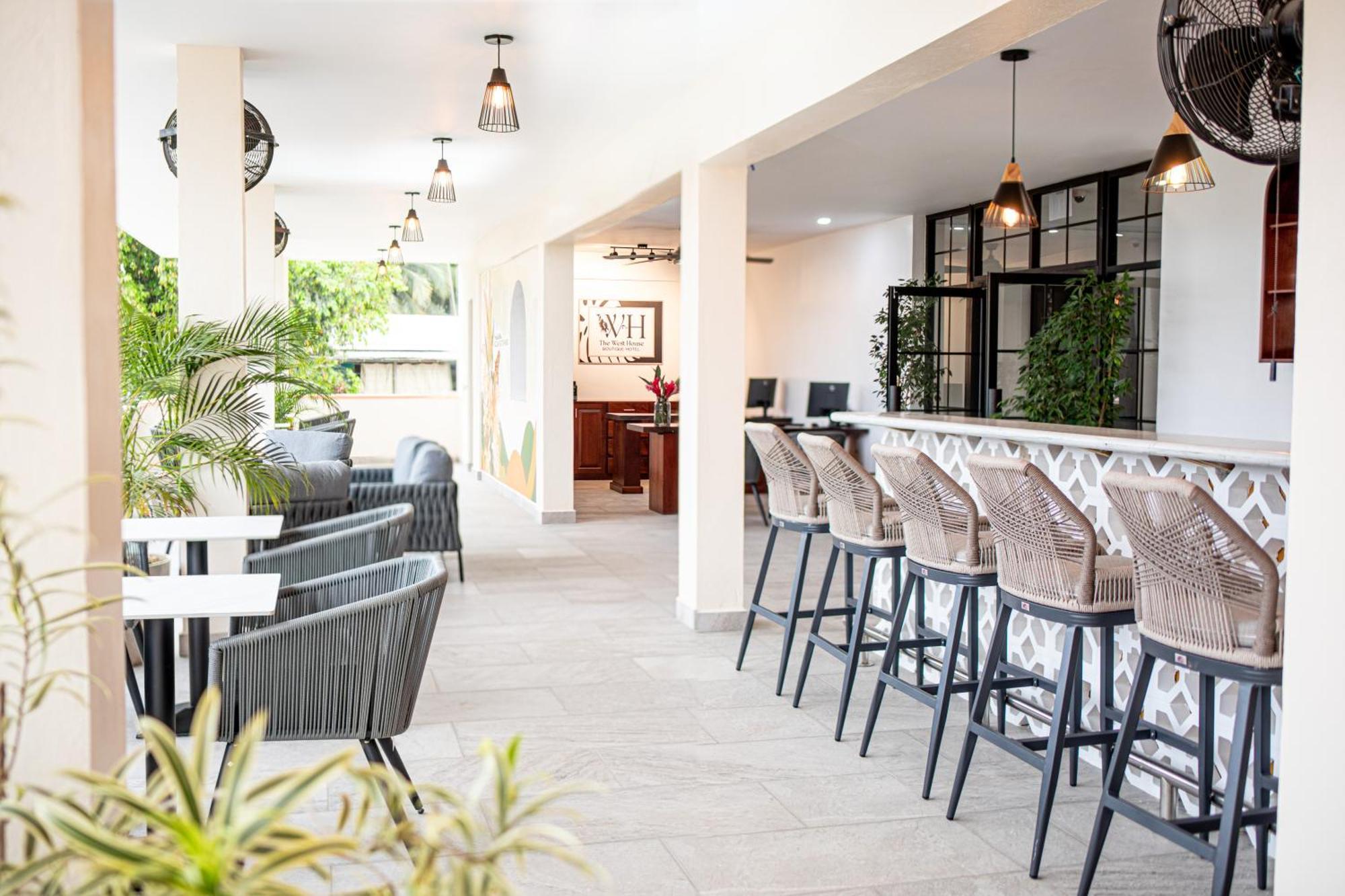 The West House Boutique Hotel San Ignacio Exteriör bild