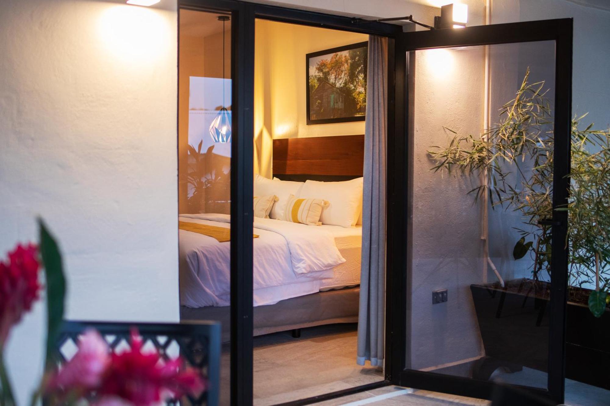 The West House Boutique Hotel San Ignacio Exteriör bild