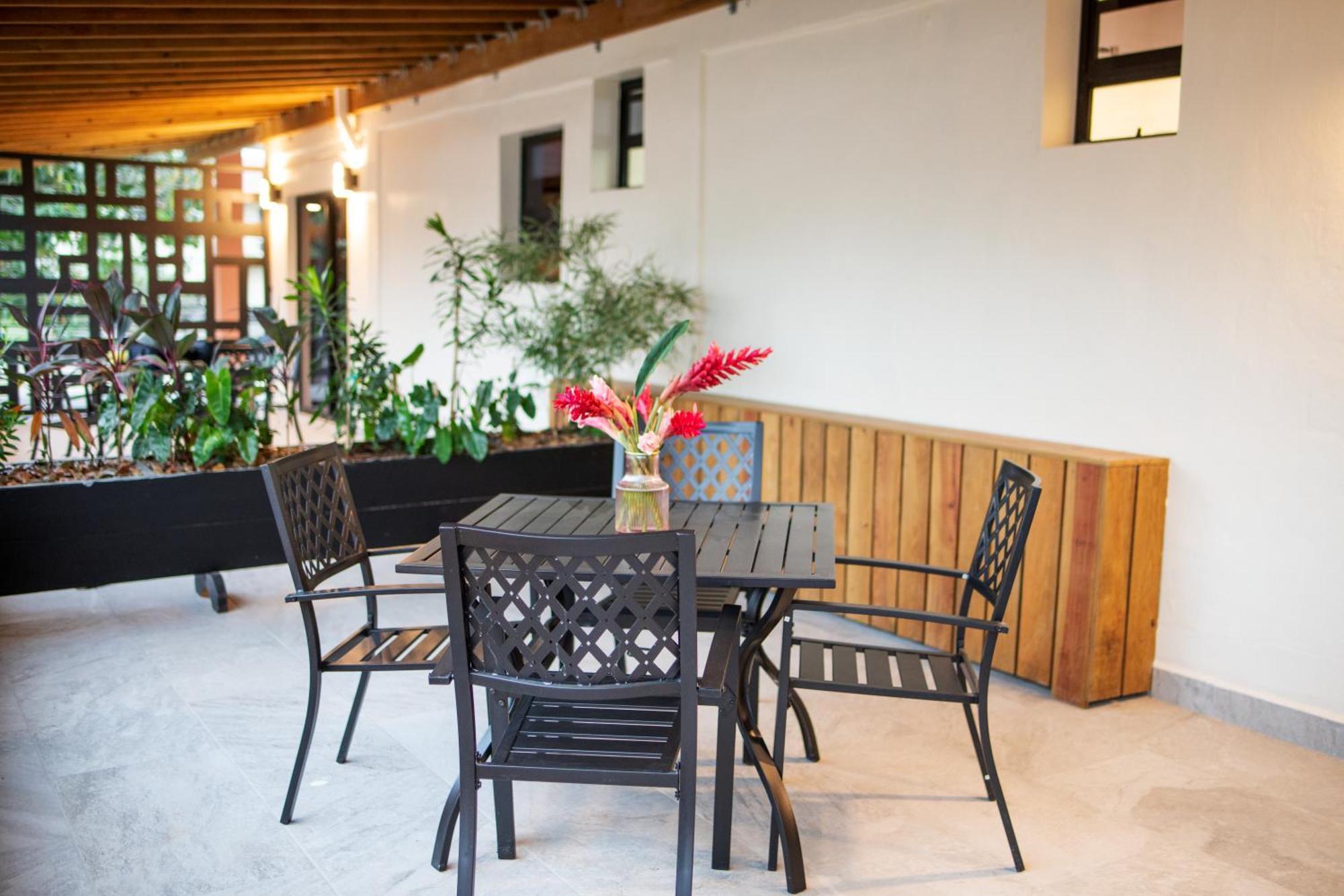 The West House Boutique Hotel San Ignacio Exteriör bild