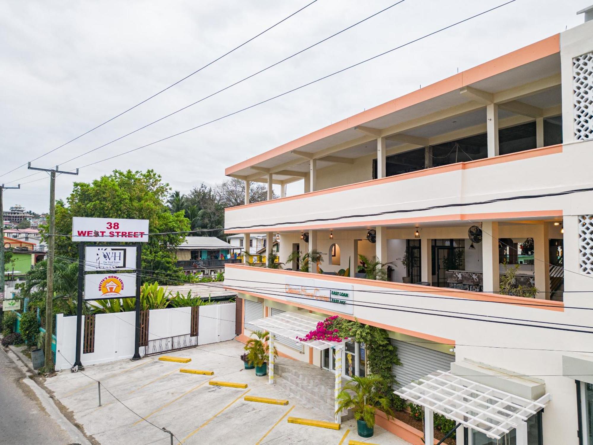 The West House Boutique Hotel San Ignacio Exteriör bild